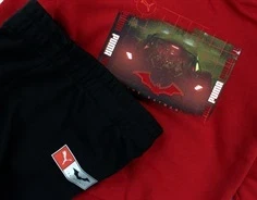 Puma sweatset Batman barbados cherry